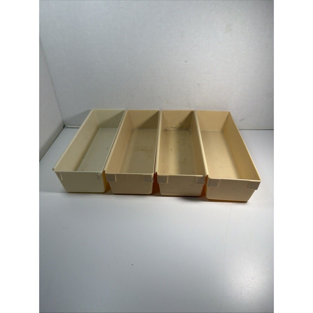 Set Of 4 Rubbermaid Vintage Interlocking Drawer Organizers 2915 9 x 3 x 2 Almond